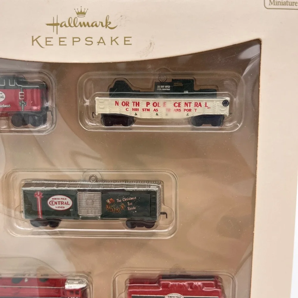 Hallmark Keepsake 2007 North Pole Central Train Lionel Ornaments Set of 5 Mini